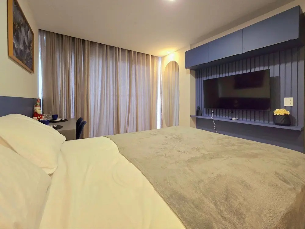Simple Smart Residence by Hosppedar