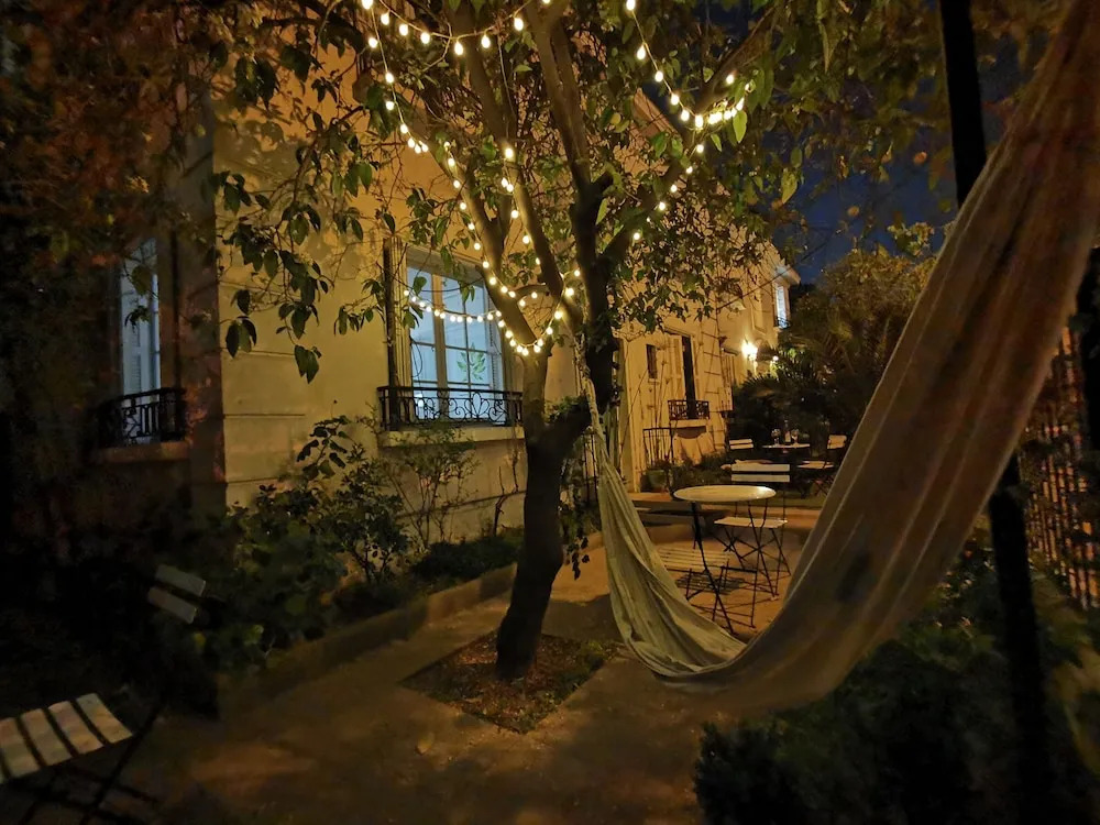Yogi hostels
