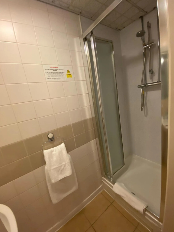 Cardiff Sandringham Hotel