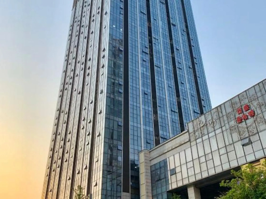 Mujiangnan Hotel (Changzhou Dinosaur Park Manhattan Plaza)