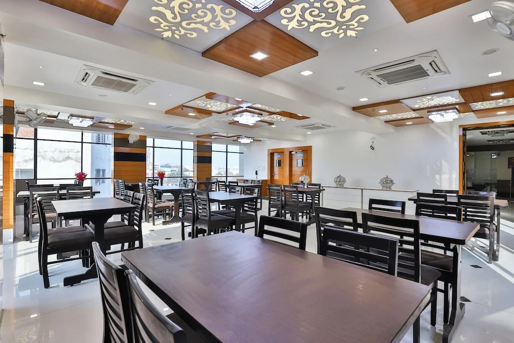 Collection O 7557 Hotel Shiv Kunj Exotica