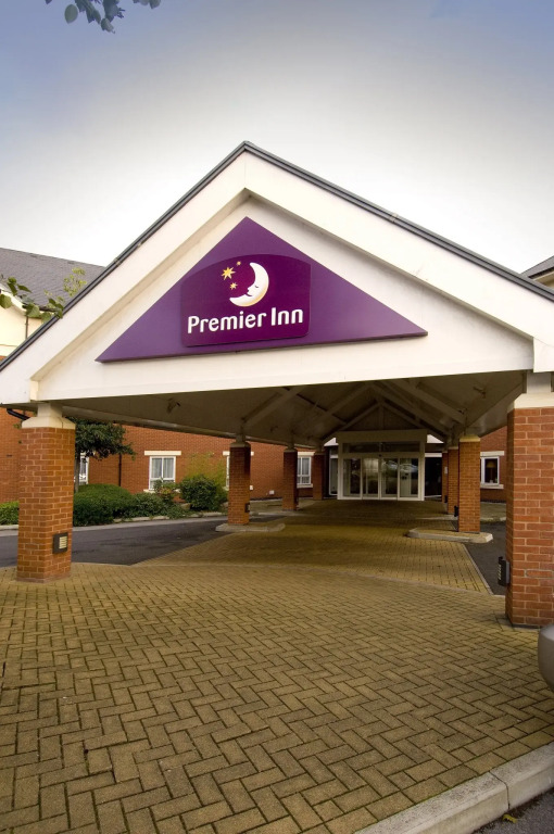 Premier Inn Warrington (M6/J21)