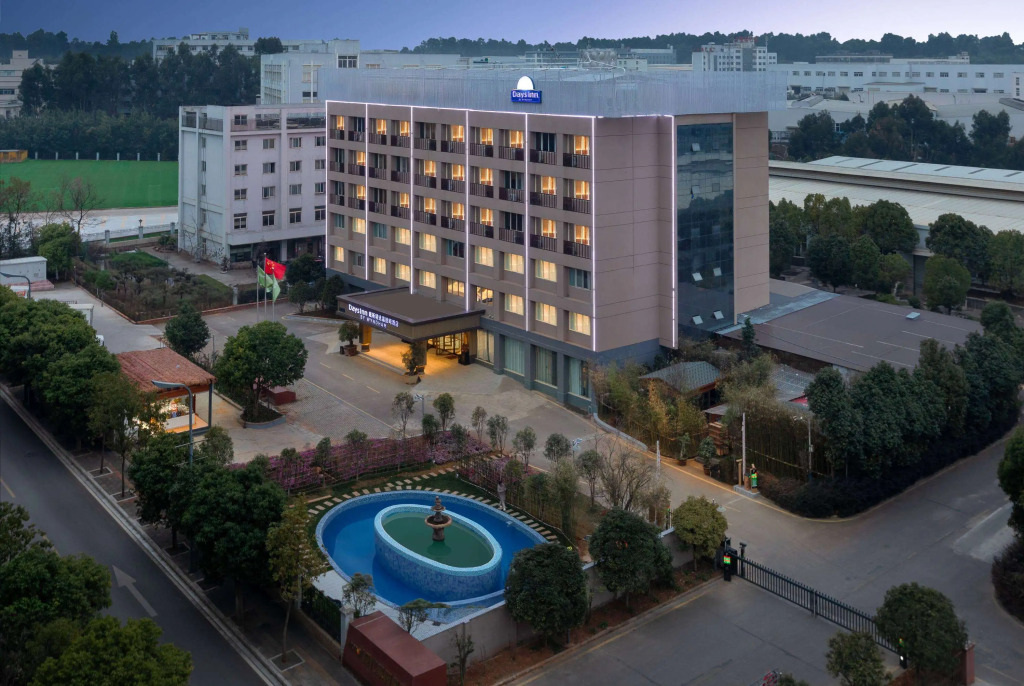 Days Inn by Wyndham Kunming Airport Economic Zone