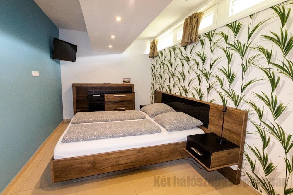 Tisza Gyöngye Apartmanok