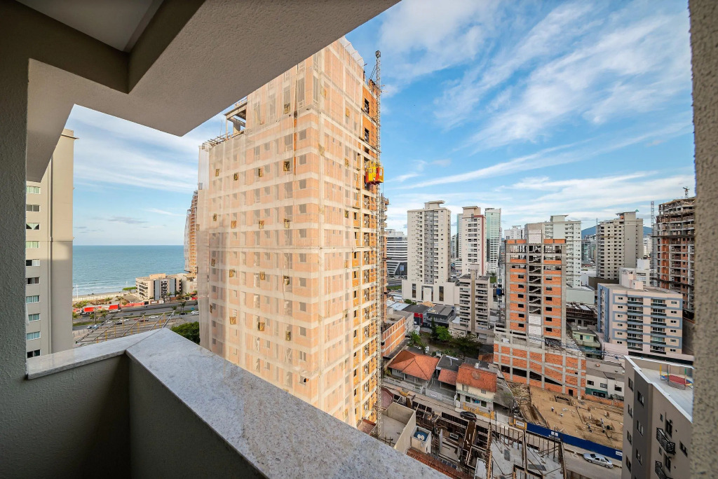 Lindo Apto Com Churrasq 4min Da Praia Sbe1306