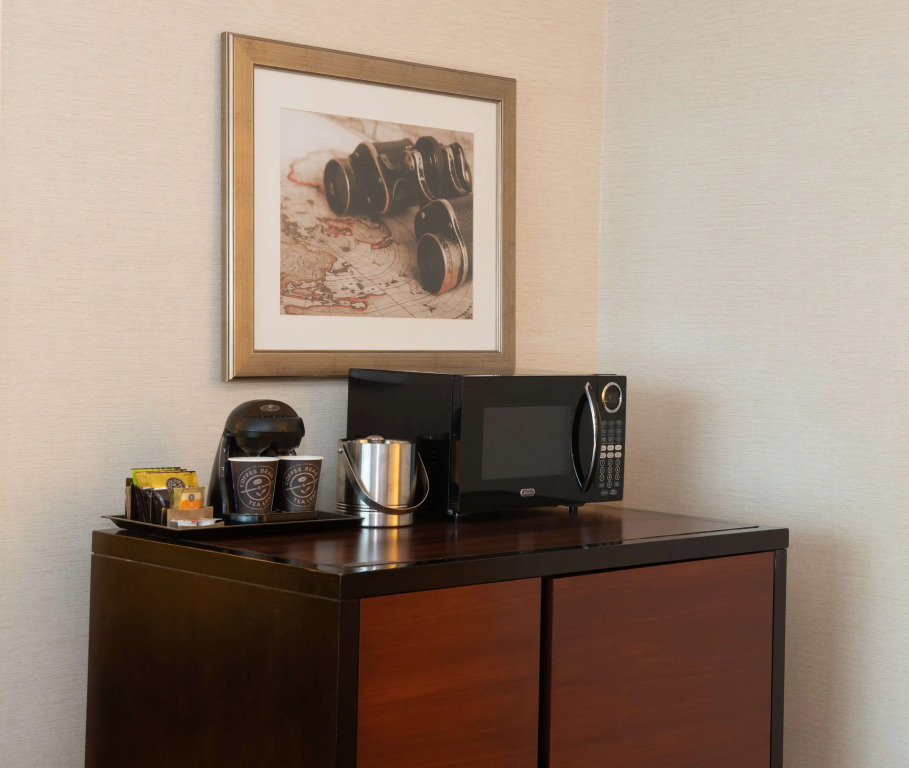 DoubleTree Hotel & Suites Charleston Airport