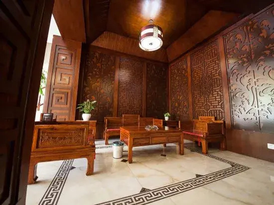 Maitreya Xincheng Hotel (Huquan Ecological Park Branch)