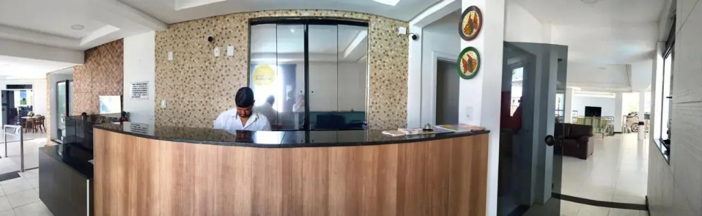 Hotel Algas Marinhas