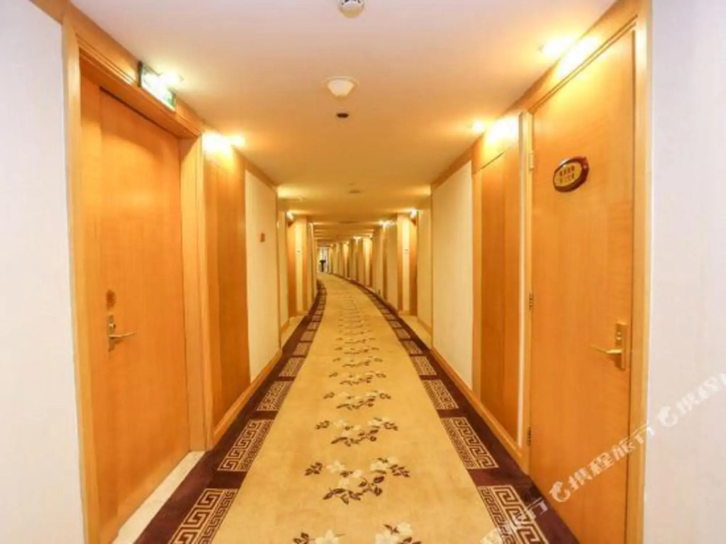 Zhujiang Hotel