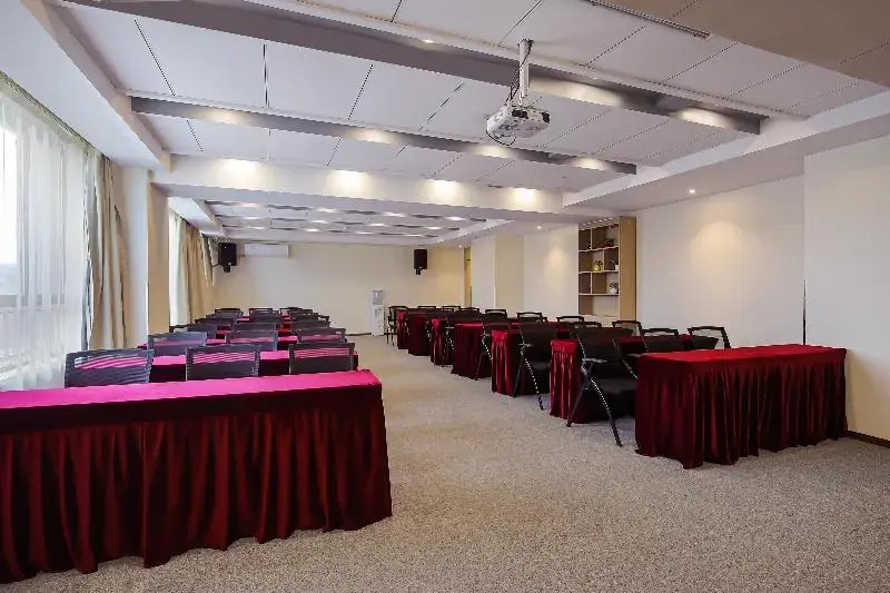 Hanting Hotel Nanjing Wutang Plaza