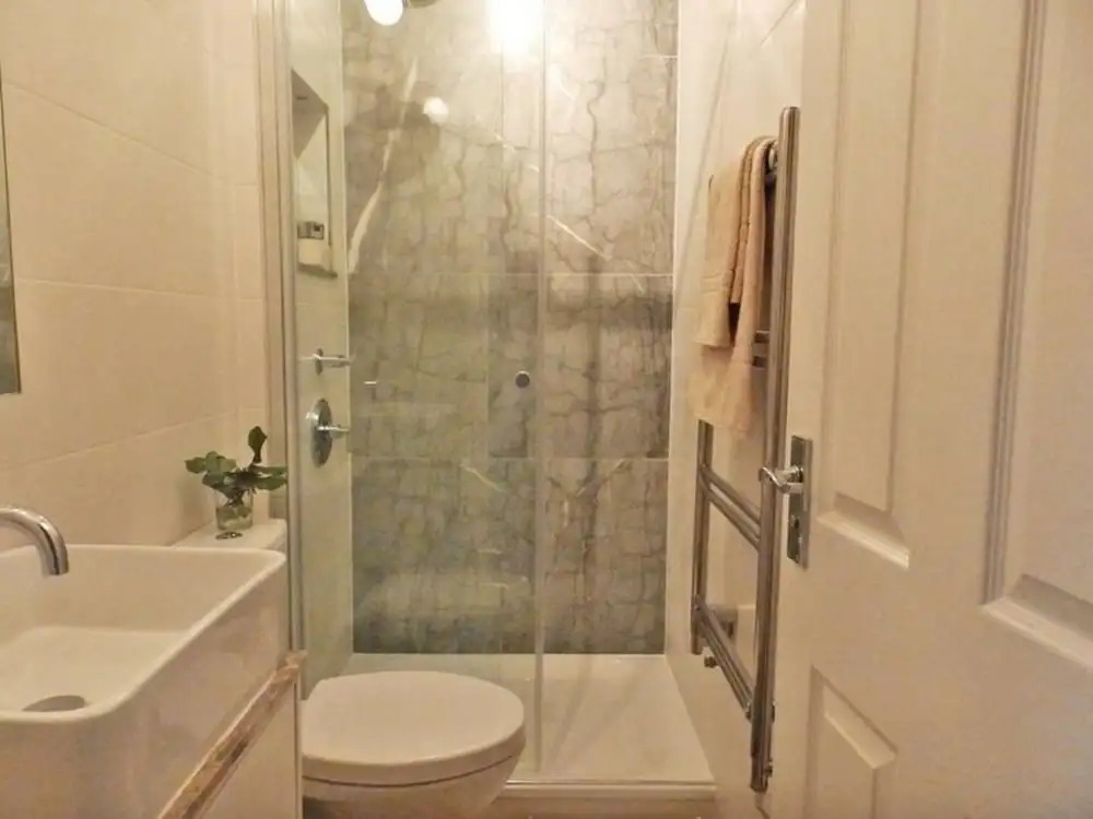 Lovely 2 Bedrooms Apartment Near Queens Park