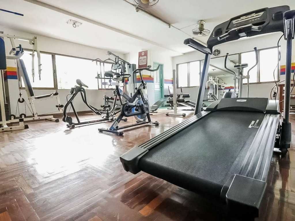 席娜卡琳拉玛苏安隆奈达酒店(Nida Rooms Srinakarin Rama Suan Luang)