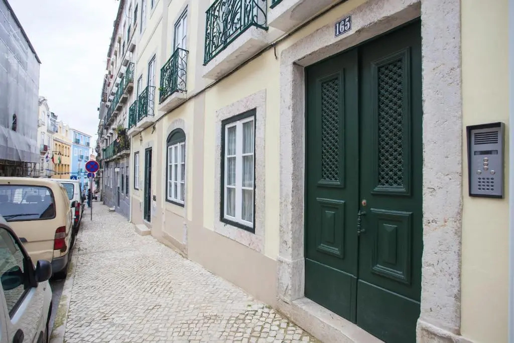 024 D - Lisbon Typical Cosy Apartment