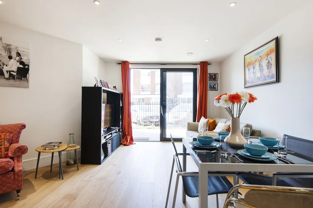 Majestic Maida Vale Home near Regents Park
