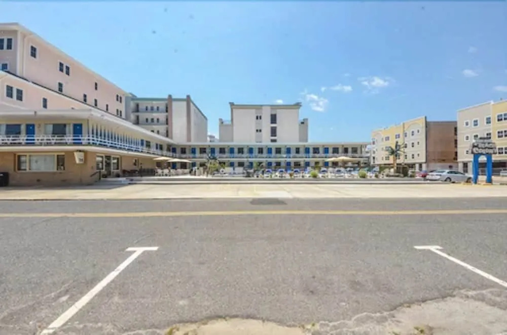 Beach Colony Motel