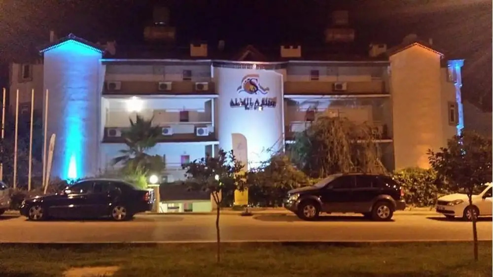 Almila Side Suite Hotel