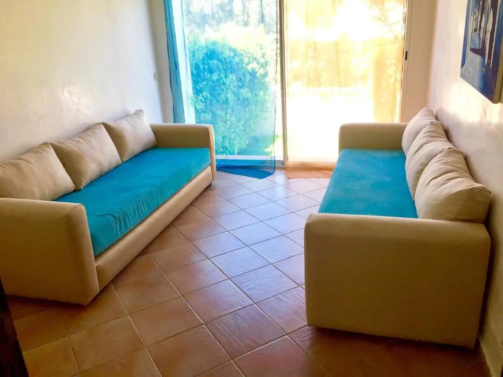 Elegant villa in Dar Bouazza with year-round private pool