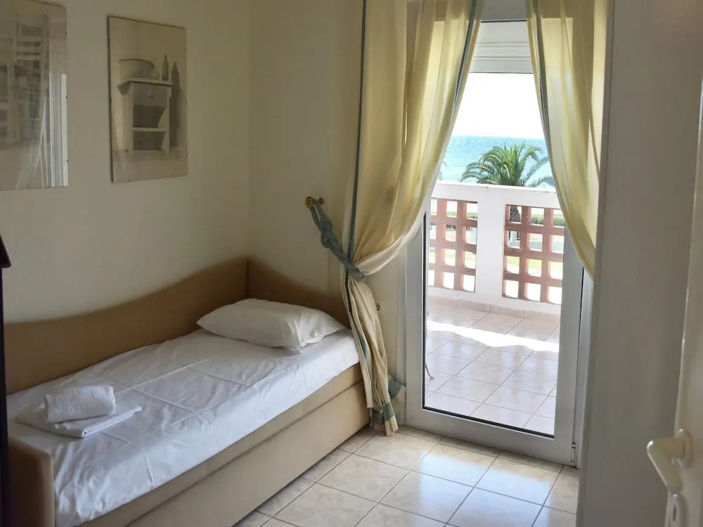 Stunning Beachfront Villa for Rent