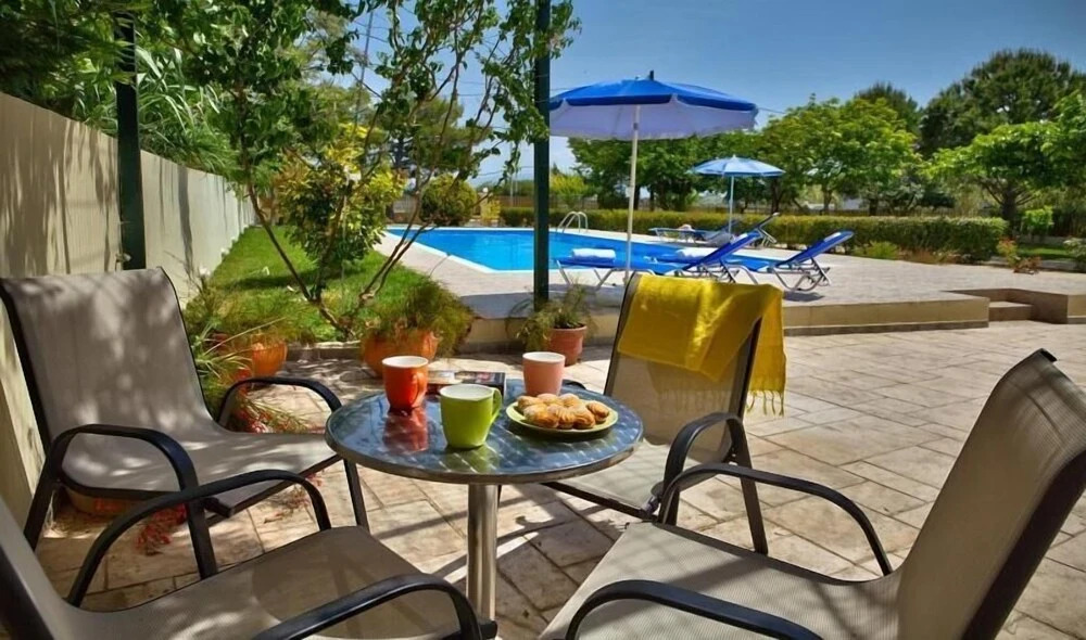 Nyktelia Holiday Villa