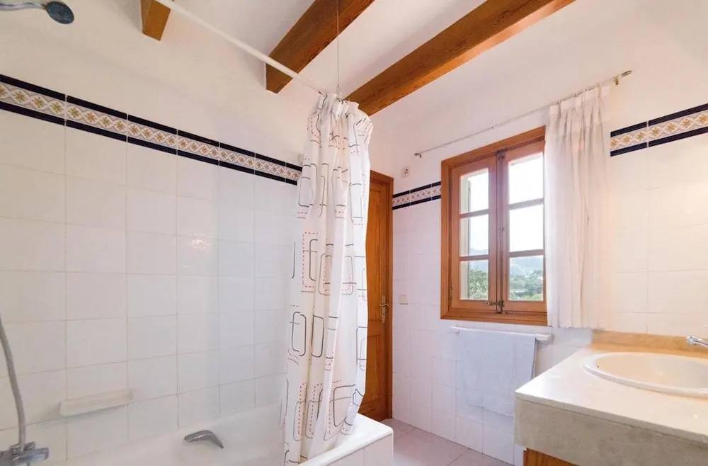Villa - 3 Bedrooms with Pool and WiFi - 103194
