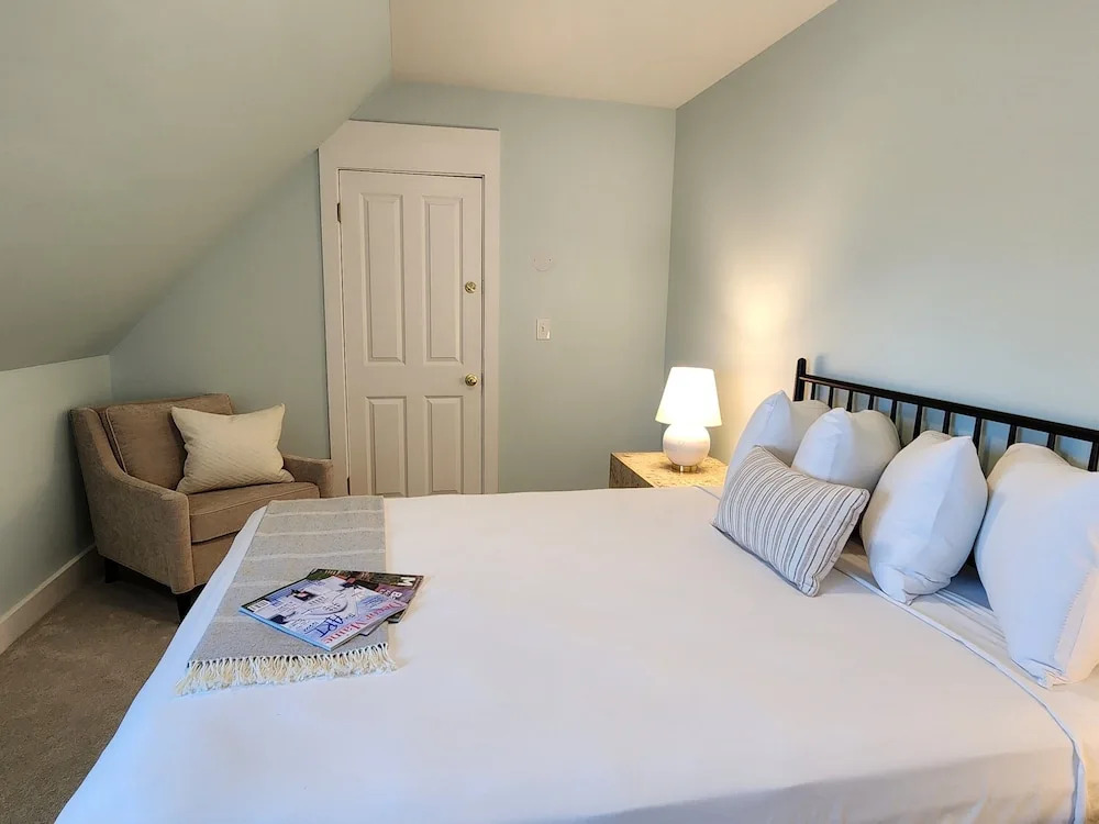 Cleftstone Inn