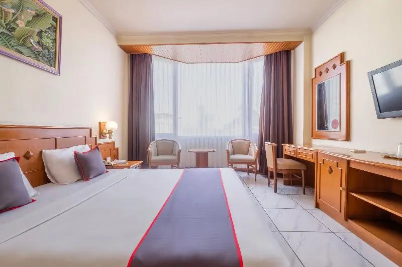 Baltika Hotel by OYO Rooms
