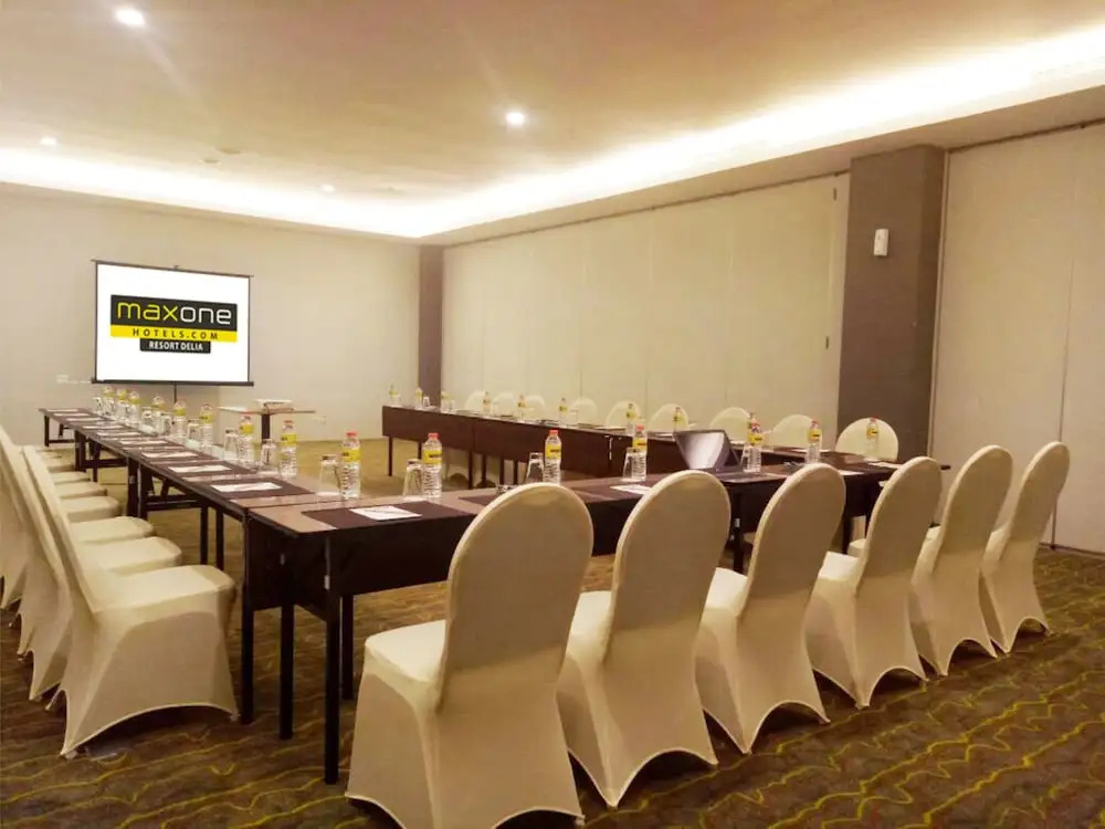 MaxOneHotels at Resort Makassar