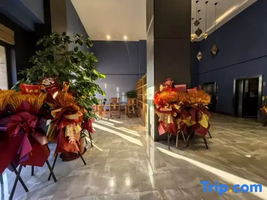 Yunxi Hotel (Dianchi Convention and Exhibition Center Triumph Branch)