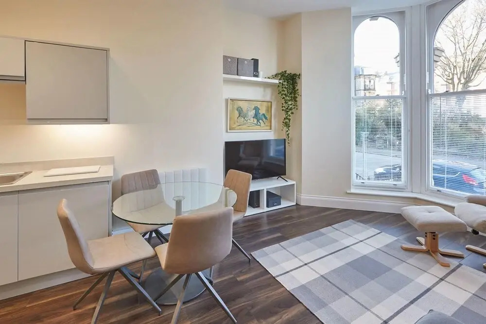 South Cliff Apartment