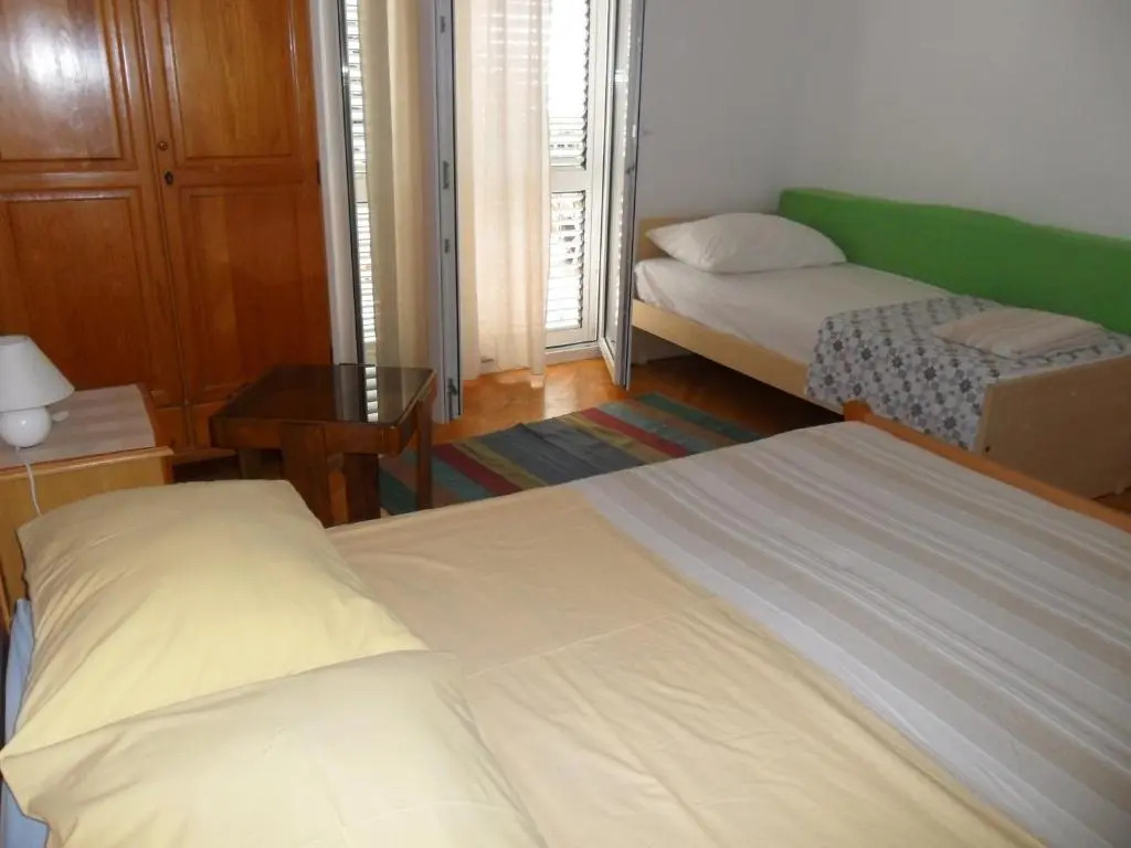 Apartments Dobrinic