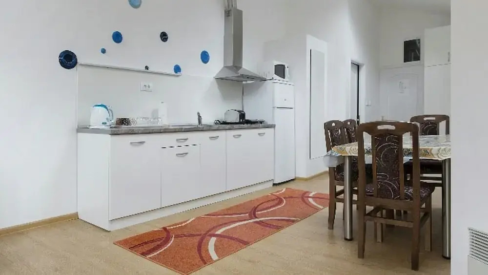 Admiral Apartments