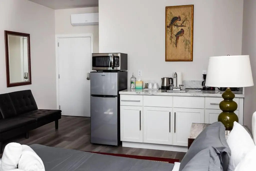 Centrally Located Cozy Studio Apartment in SD
