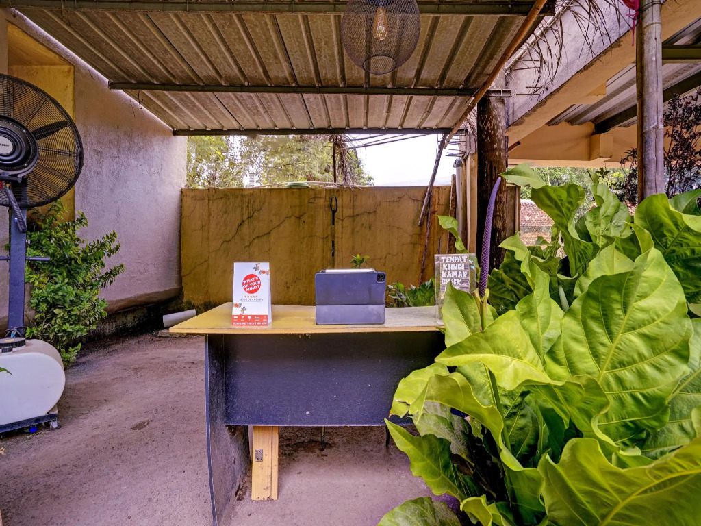 Urbanview Hotel Pondok Sabaraya Syariah by RedDoorz