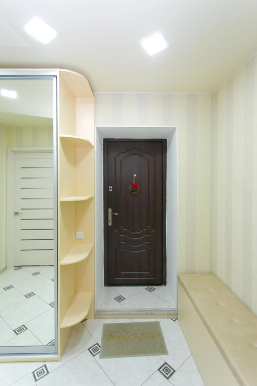 APARTlUX