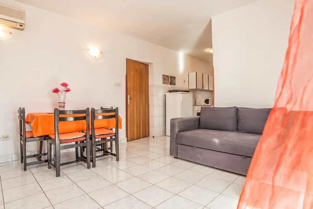 Apartments Mandić
