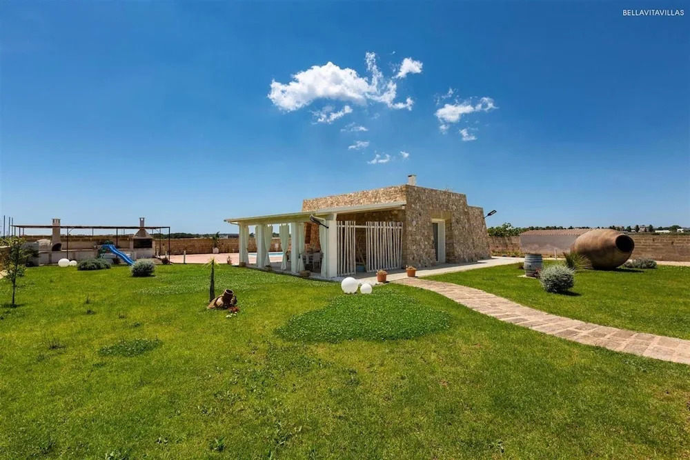 777 Rifinita Villa con Piscina a Presicce