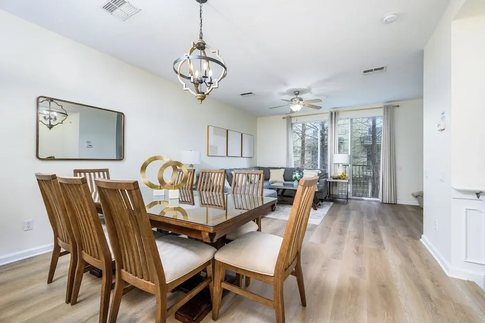 New Listing, Beautiful Townhome, Vista Cay - 4014