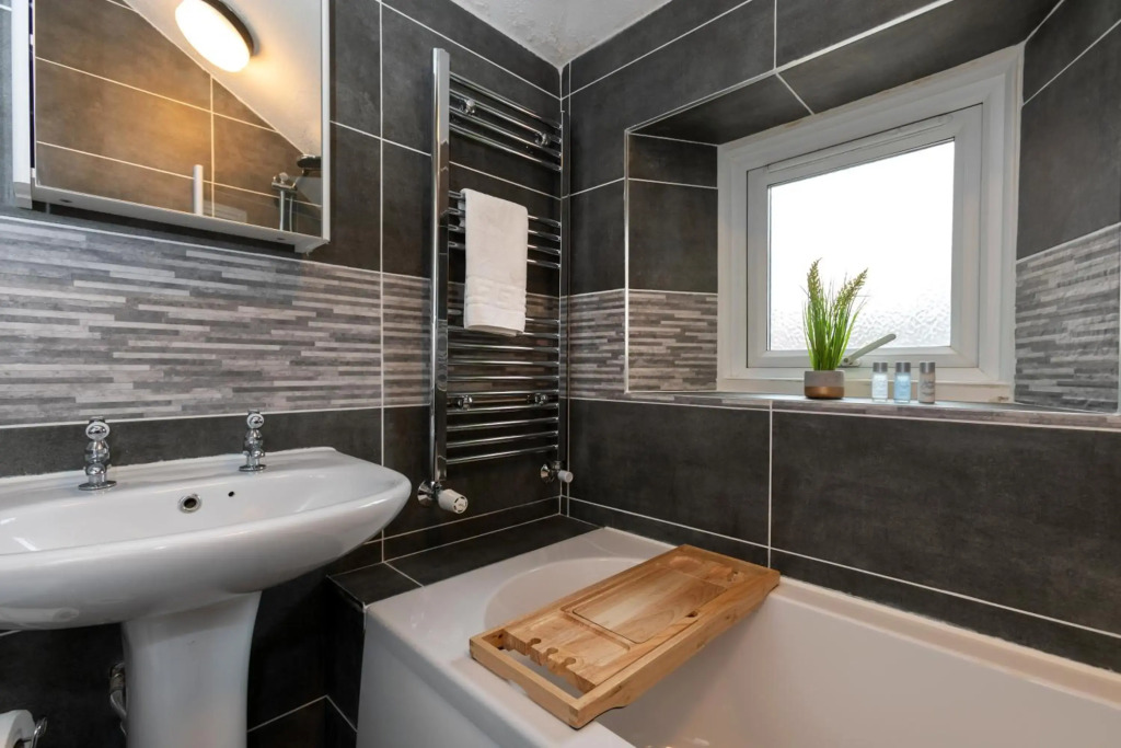 Spacious 3-Bedroom Apartment
