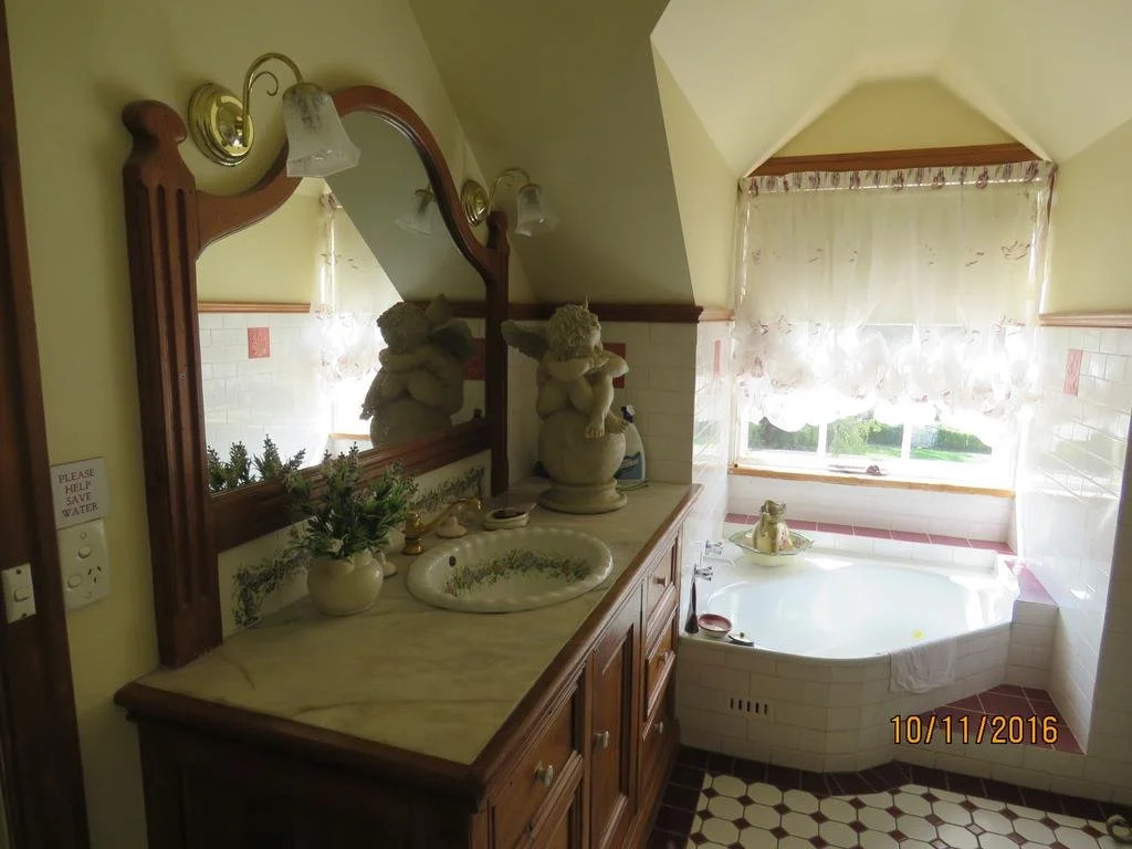Hawks Nest Bed & Breakfast