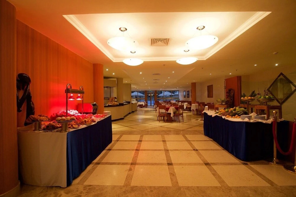 Ledger Plaza Bissau