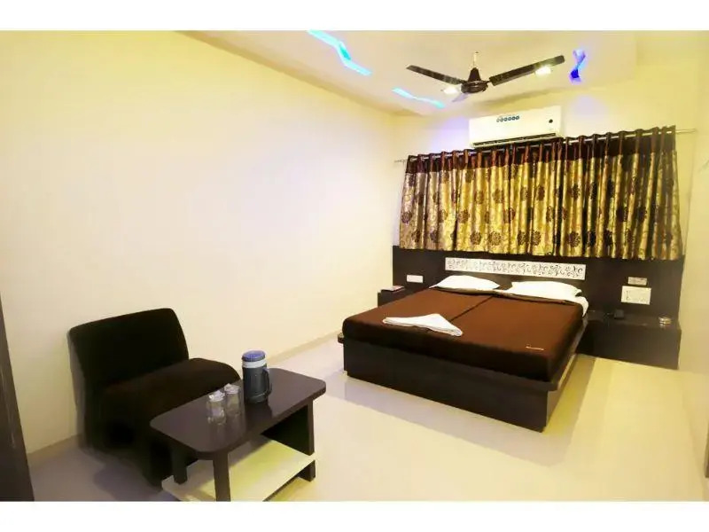 Hotel Maskan, Surat