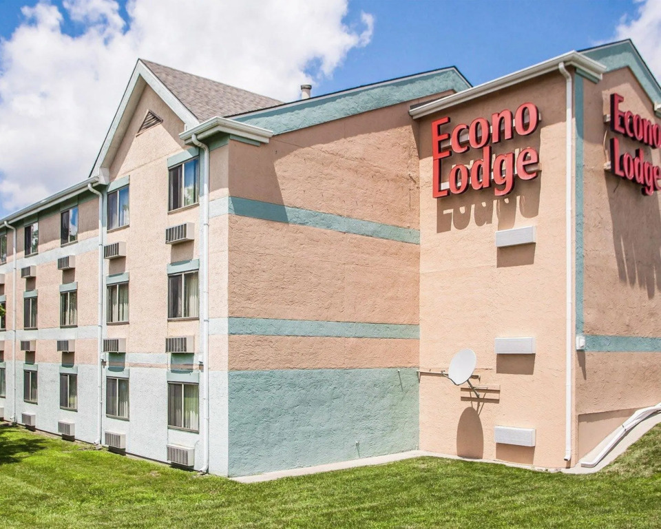 Econo Lodge Kansas City Airport