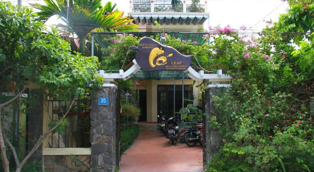 Leaf Homestay