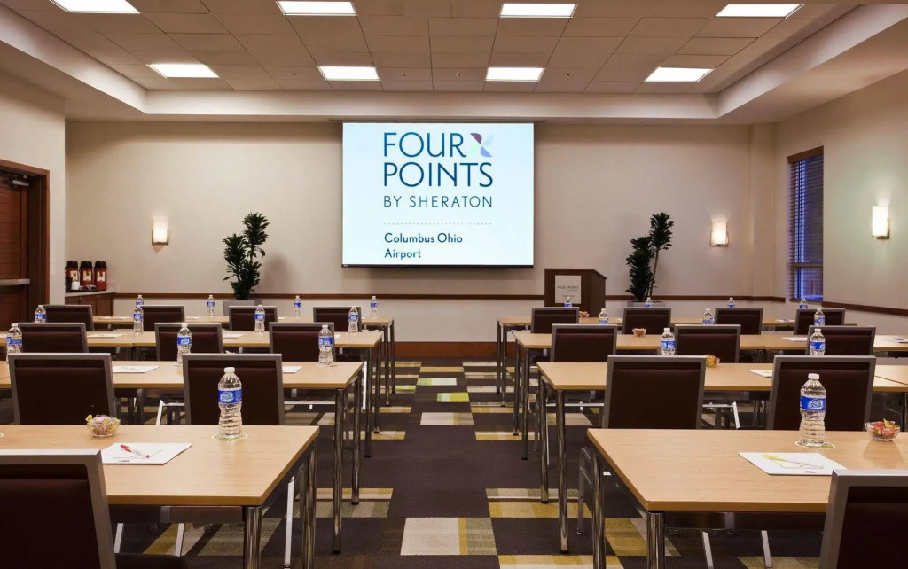 Holiday Inn Express Columbus Airport Easton