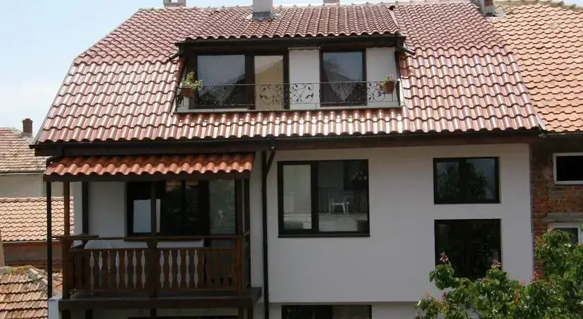 Emona Guest House