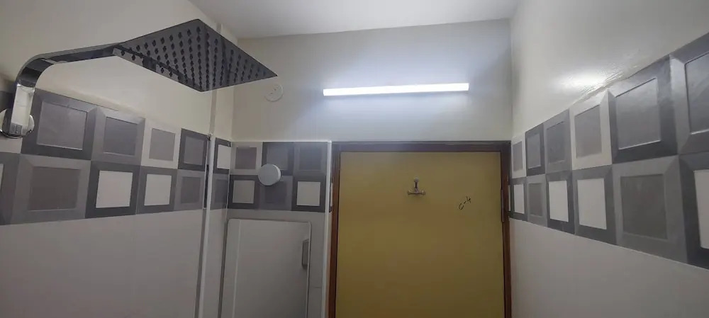 Nandhavanam A Business Class Residency