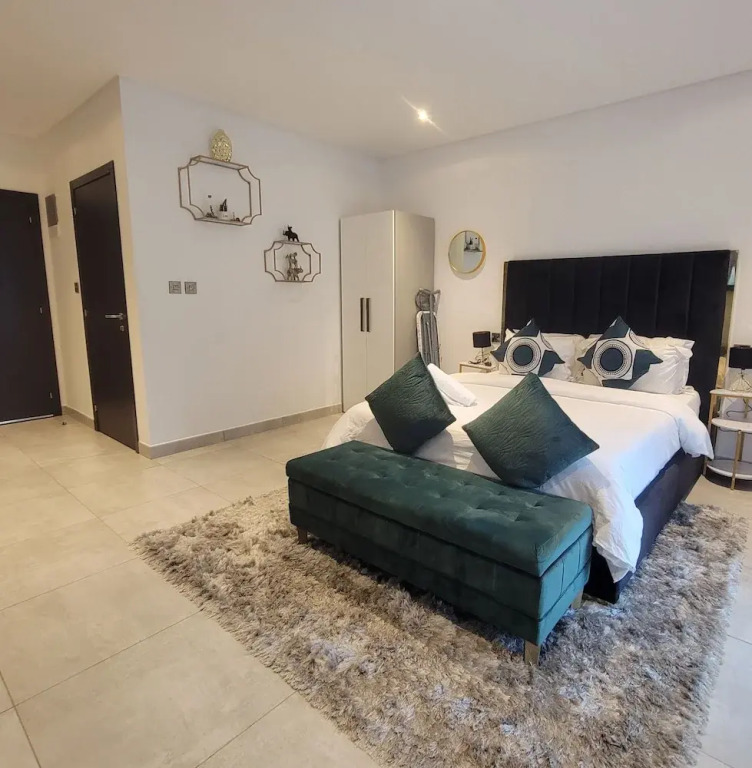 The Signature Executive Apartment
