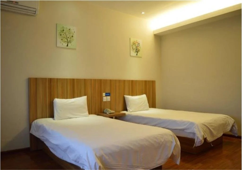 Eaka 365 Hotel Cangzhou Huanghelou Branch