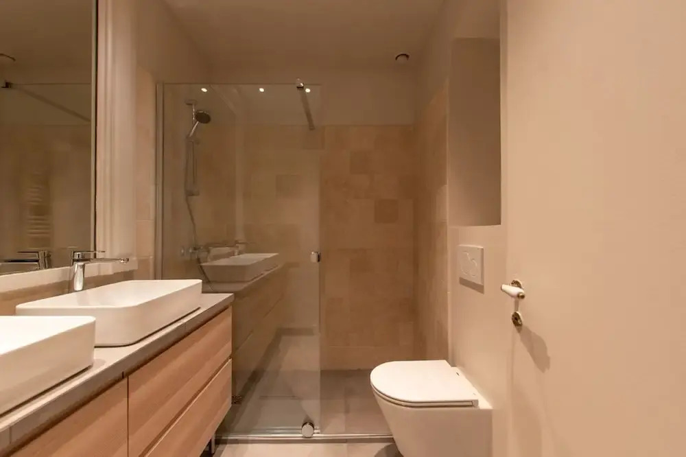 Splendid 5BR Family Apartment - Trocadero