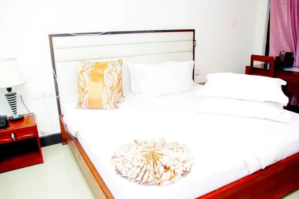 Nefaland Hotel